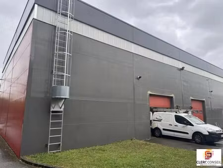 location local d’activités rouen 76000 174m²