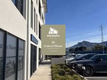 location commerce aubagne 13400 206m²