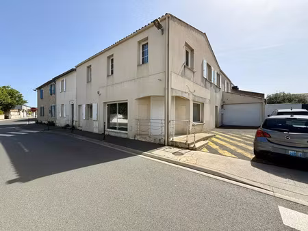 vente commerce 290 m² sainte-soulle (17220)