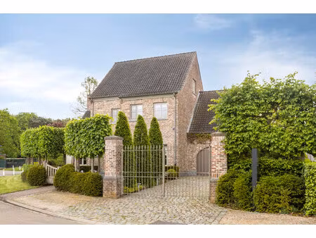 huis te koop in beringen met 3 slaapkamers