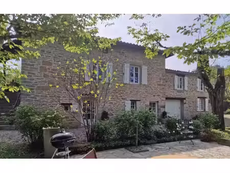 exclusivite a milhars belle maison en pierre rénovée de 167 m2 sur parc de 3485m2