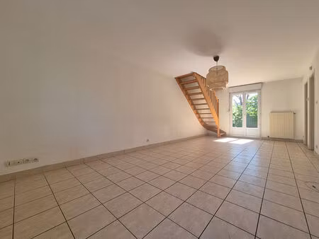 location maison 4 pièces 65m²