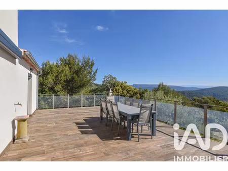 maison traditionnelle à plan-d’aups-sainte-baume (83640)
