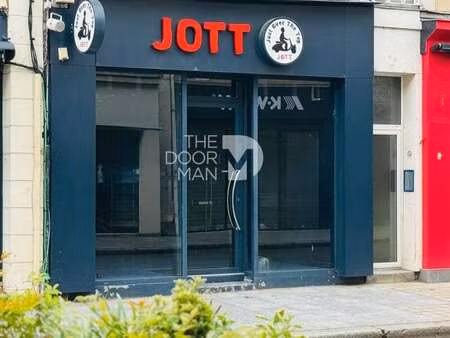 vente bureaux et commerces à laval (53000) : à vendre / 82m² laval