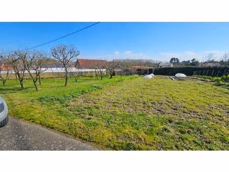 vente terrain à basse-goulaine (44115) : à vendre / 550m² basse-goulaine