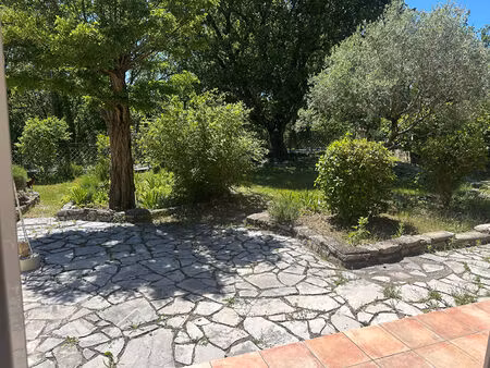location appartement 4 pièces 80m²