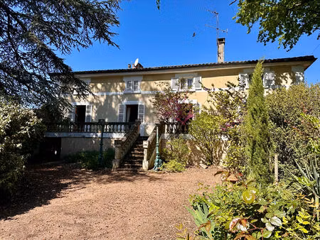 liergues maison bourgeoise de caractère 300 m² - parc arboré de 2 800 m²
