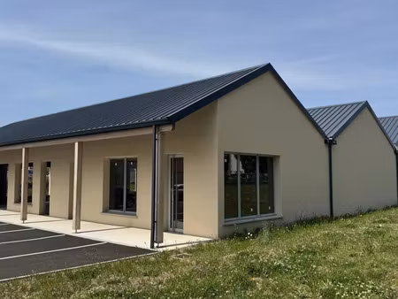 vente commerce 190 m² lourdes (65100)