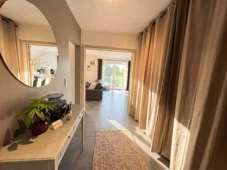magnifique appartement 2ch au cœur de hannut!