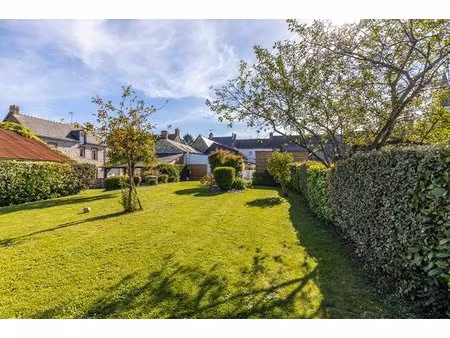 longère centre-bourg  5 ch  185.45 m2  grand garage & carport