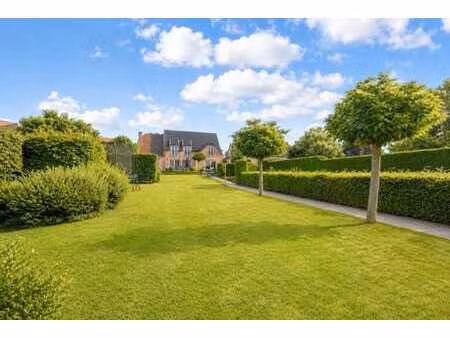 villa exclusive à vendre à dilbeek construite sur près de 20