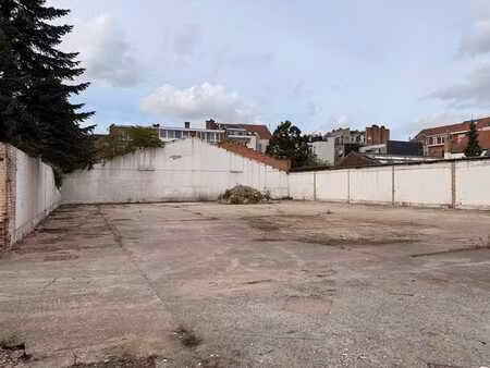 terrain de 1000m² à vendre à jette