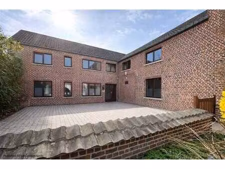 appartement rez-de-chaussée - petite copropriété