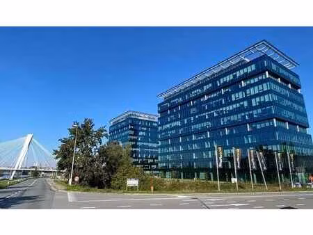 bureaux économes en énergie dans le projet de bureaux blue