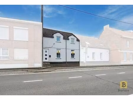 maison avec 2 chambres et jardin - harmignies