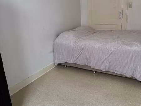 appartement 1 ch. à saint-josse  lumineux et bien situé