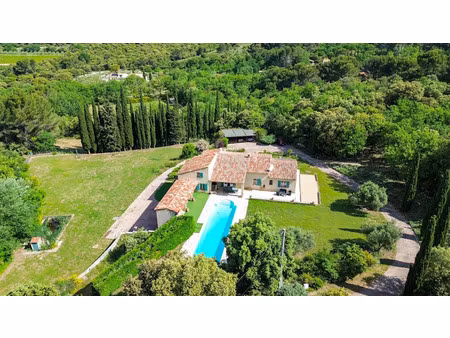 vente maison 7 pièces 190 m² à vaugines (84160)  995 000 €