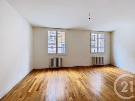 vente appartement 4 pièces 107 m² à le puy-en-velay (43000)  131 000 €