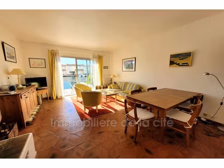 vente maison 5 pièces 97 m² à port grimaud (83310)  1 370 000 €
