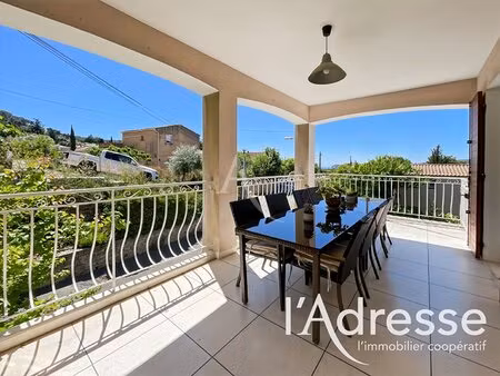 appartement - 3 pièces - 74 m2 avec garage et atelier attenant
