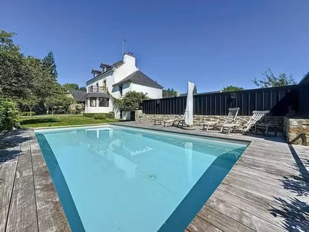 queven : aux portes de lorient  magnifique propriété de caractère avec piscine et dépendan