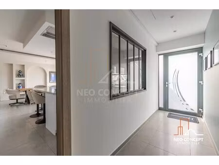 villa contemporaine d’exception au calme – 4 chambres  grands volumes et prestations haut 