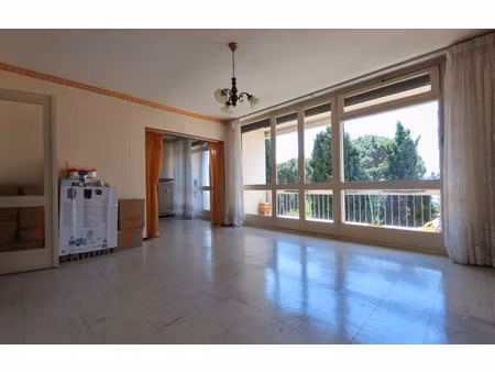 appartement de 77 m² à valence - 76 500 €