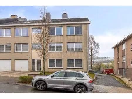 appartement 3 chambres avec garage