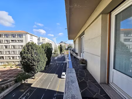 vente appartement 3 pièces 84.37 m² à le puy-en-velay (43000)  192 500 €