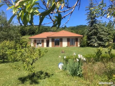 maison de plain-pied sur les coteaux de chatte