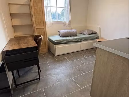 studio meublé 16m²