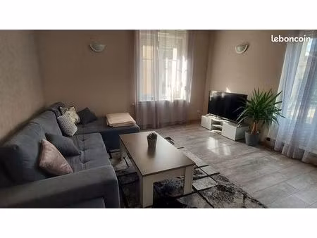 appartement t3 avec terrasse