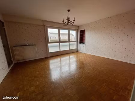appartement 4 pièces 93 m²