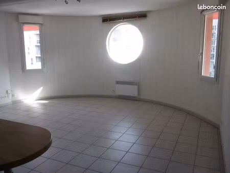 appartement 2 pièce 55m2
