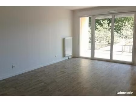 appartement 3 pièces 65 m²