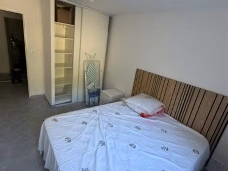 apparemment pour 3 mois