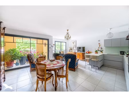 appartement de luxe à vendre dans le quartier ville d'ete