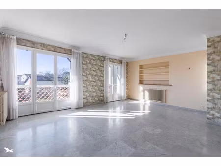 vente appartement 5 pièces 106 m² à saint-gély-du-fesc (34980)  275 000 €