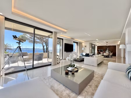 appartement de luxe à vendre dans le quartier basse suane-les virgiles