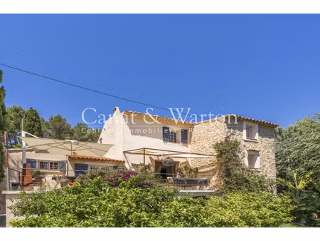 villa de luxe à vendre dans le quartier nord