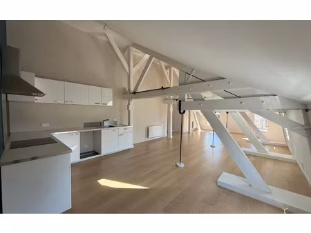 location appartement  m² t-4 à la chapelle-d'armentières  981 €