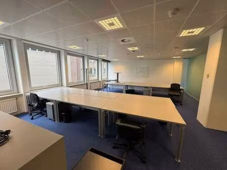 plateau de bureaux 950 m² au centre de leuven