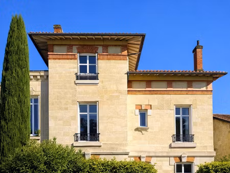 demeure à vendre dans le quartier caudéran-barrière judaïque
