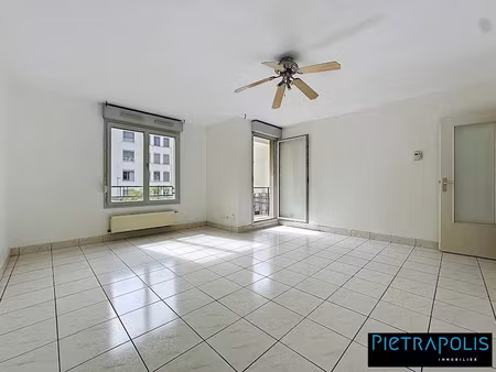 vente appartement 3 pièces 79 m² à lyon 2ème (69002)  329 000 €