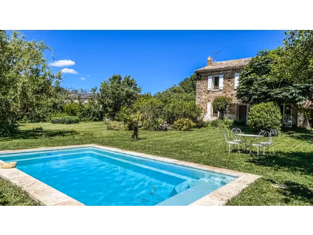 vente maison 2 pièces 212 m² uzès (30700)