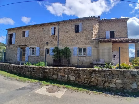 vente maison 8 pièces 205 m² laval-pradel (30110)