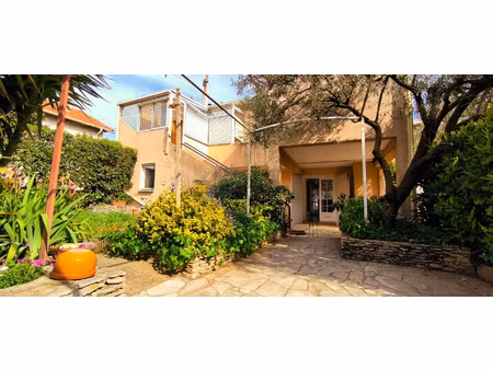 vente maison 5 pièces 160 m² nîmes (30000)