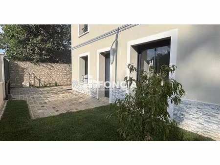 maison de luxe à vendre dans le quartier mirebeau
