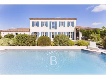 villa de luxe à vendre à mervilla
