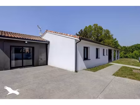 vente maison 5 pièces 150 m² montberon (31140)